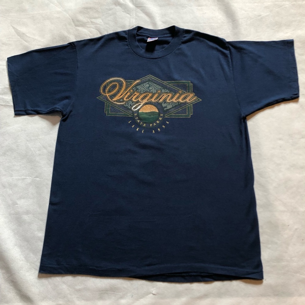VINTAGE 90’s Lake Anna Virginia t shirt me…